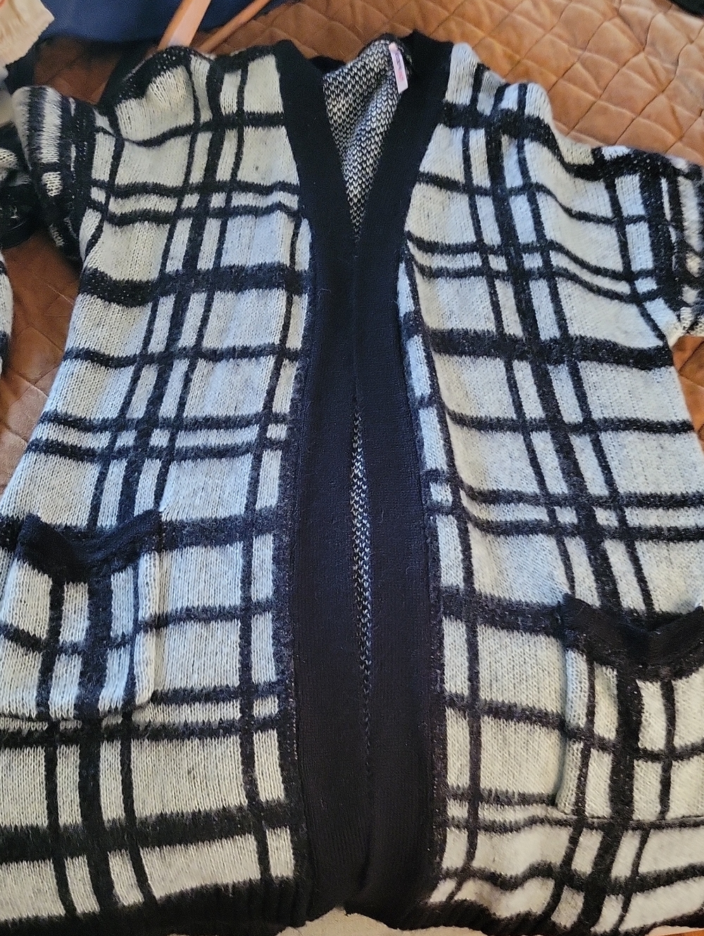 Love By Design Black & Cream Plaid Open-Front Cardigan